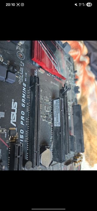 Placa de baza ASUS B150 PRO GAMING