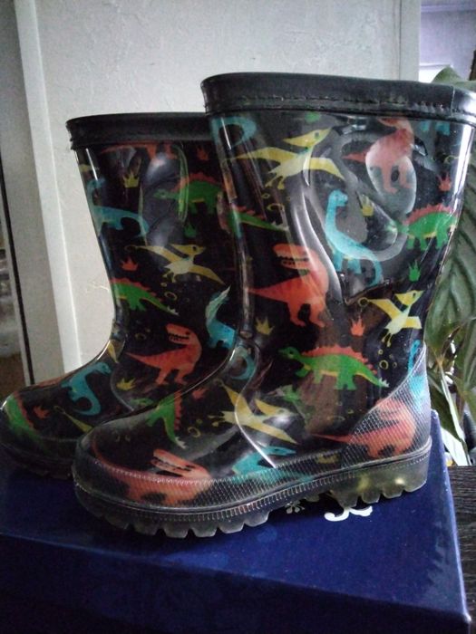 Продам детские вещи недорого