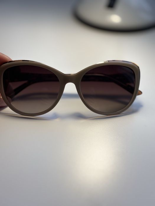 Дамски слънчеви очила