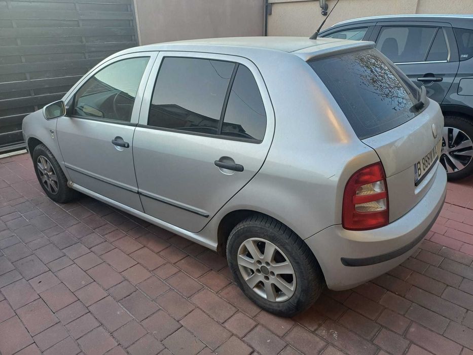 vand skoda fabia, an 2002, benzina, motor 1.4 16mpi, stare buna