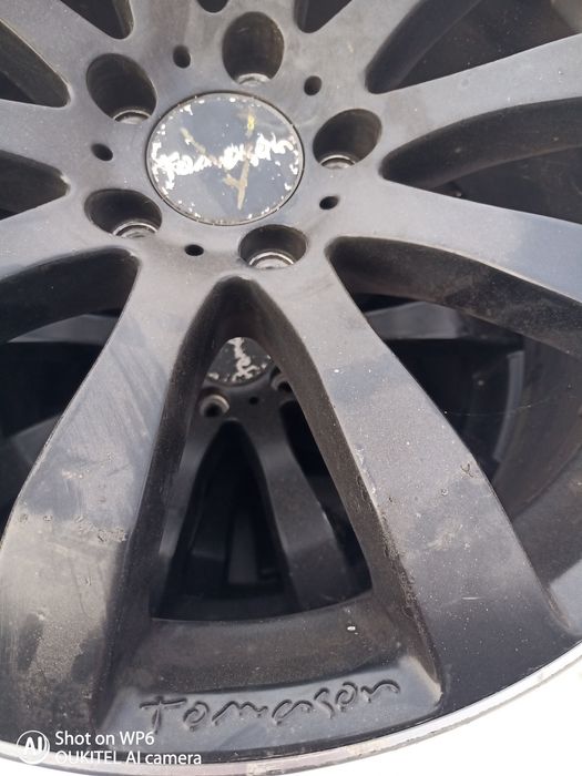 Jante Tomason R 18 de aliaj