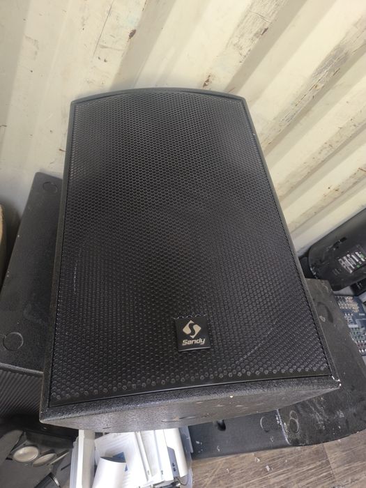 Музыкальное оборудование