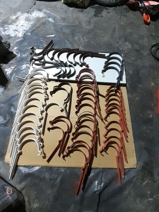 Carlige Uluc Jgheab Bilka Diverse Culori Noi