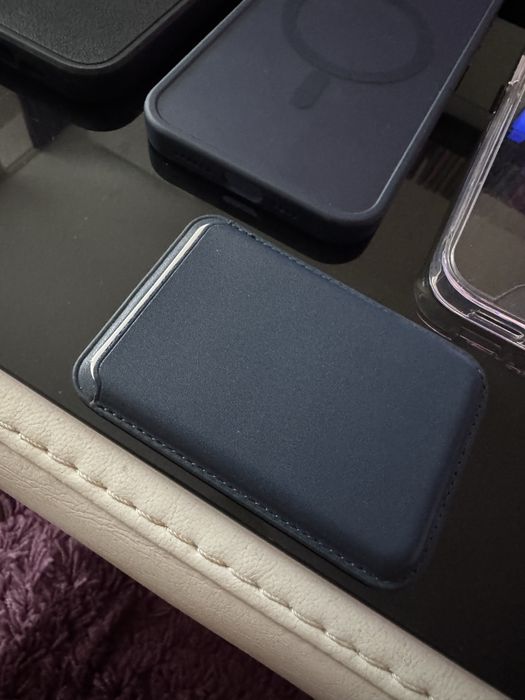 Set huse iPhone 15 ProMax si cardholder