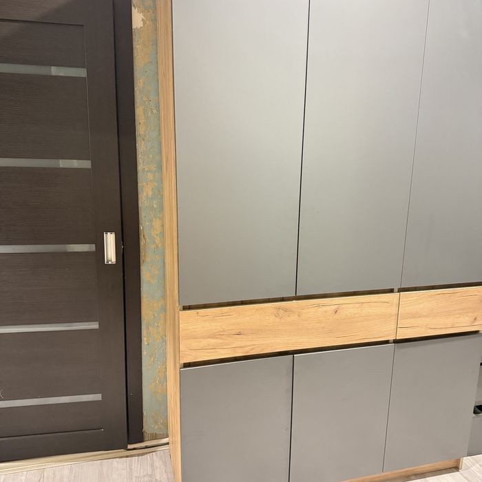 Продам шкаф в отличном состояние