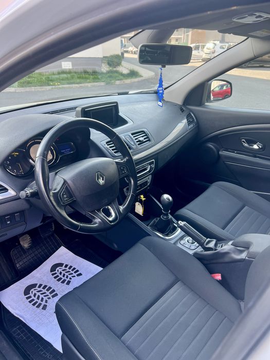 Renault Megane  FaceLift 2015  1.5 dci Alb Perlat
