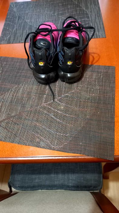 Дамски маратонки Найк 39 номер