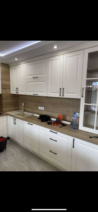 Продава се Тристаен апартамент в Казанлък - 105 кв.м за 2259 €/кв.м - Снимка #18