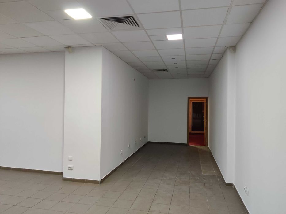 Spatiu comercial 390 mp Circumvalatiunii - Piata Dacia