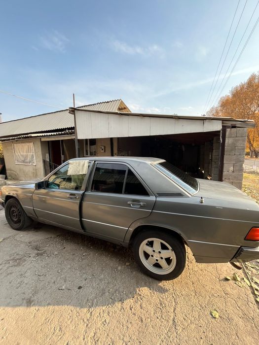 М.е.р.с.е.д.е.с  190