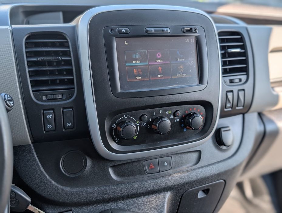 Renault Trafic 1.6 dci Euro 6 2019 model lung, 212000 km , Varianta Pre-facelift