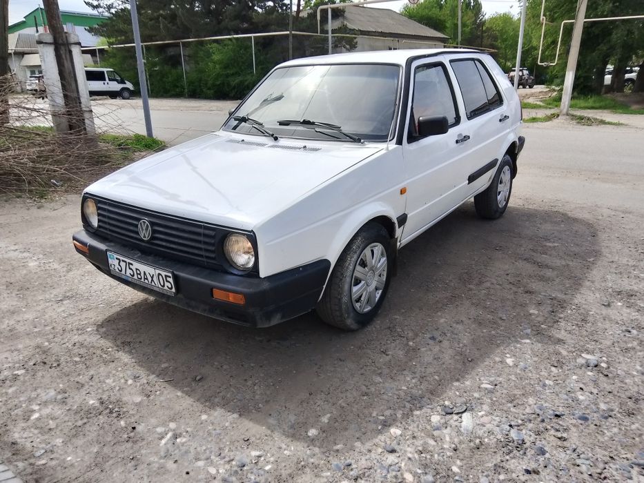 Продаю гольф 2 на полном ходу