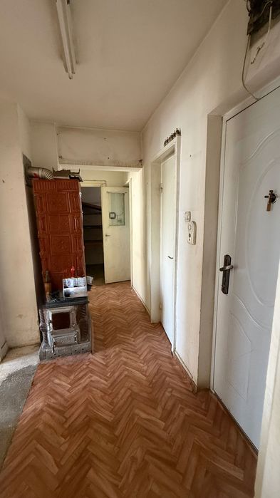 Vând apartament 2 camere