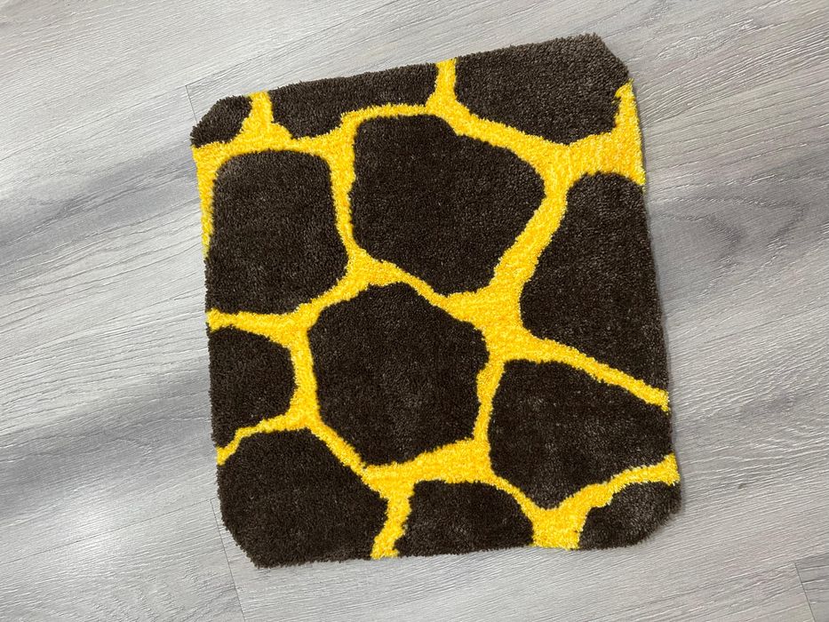 Тафтинговые коврики (ручной работы)