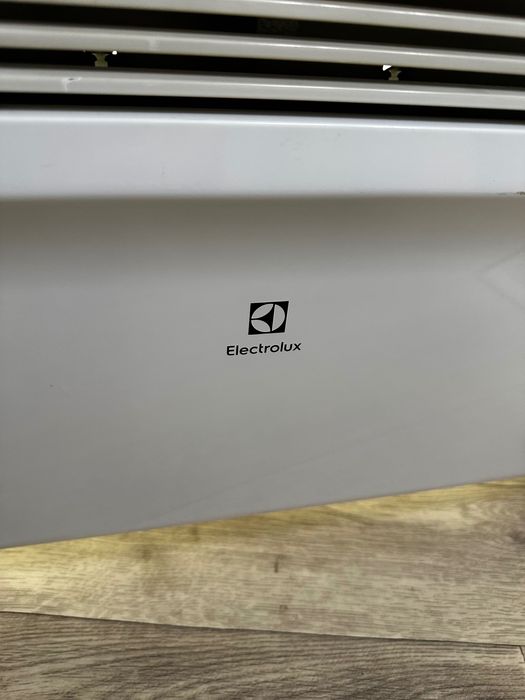 Обогреватель инвертор electrolux