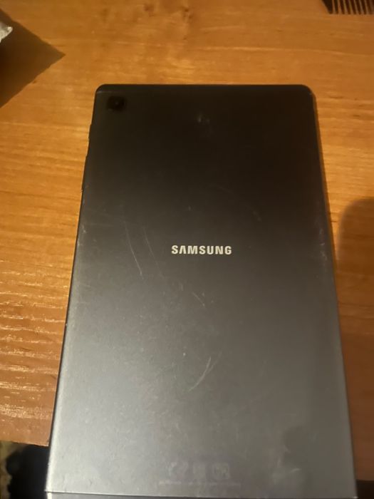 Продам планшет галакси таб а7 lite