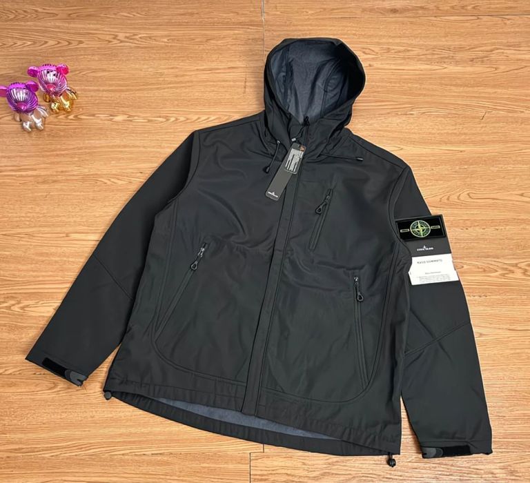 продам ветровку Stone Island Размер М