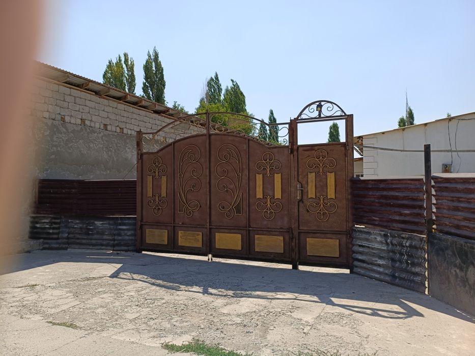 Дом продаётся. Барлық жағдайы жасалған, жайлы әрі кең үй!