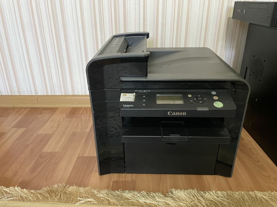Срочно Принтер Canon MF 4430