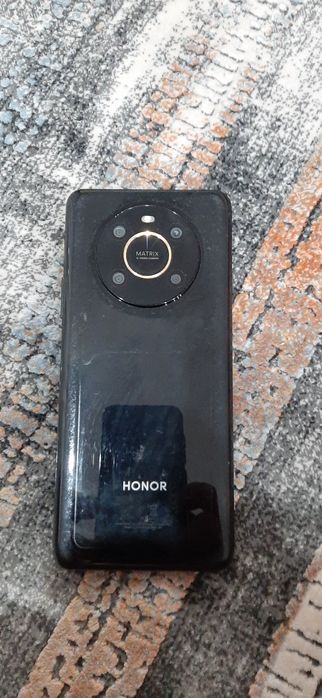 Продам телефон. Honor X9