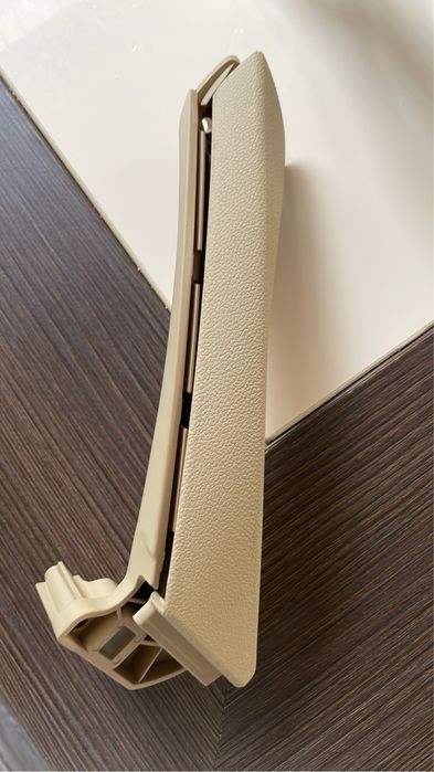 Дръжка за вътрешна КОМПЛЕКТ  БМВ Е90 91 92 BMW E90 E91  E92 НОВИ