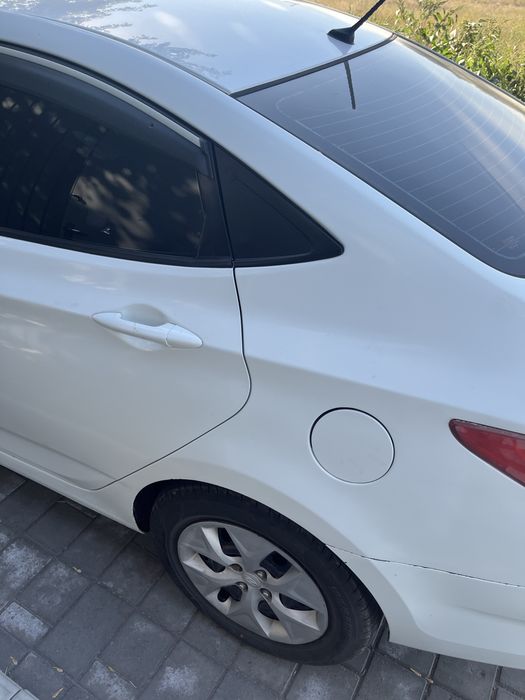 Продум машину hyundai accent