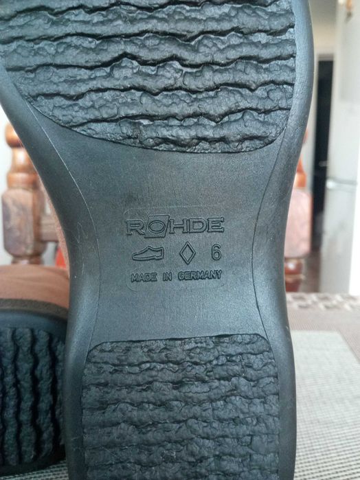 Класическа зимна бота.Нови.Немски.Коментар-цена.