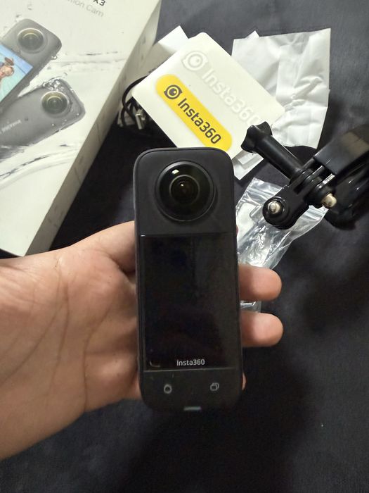 insta 360 x3 екшън камера