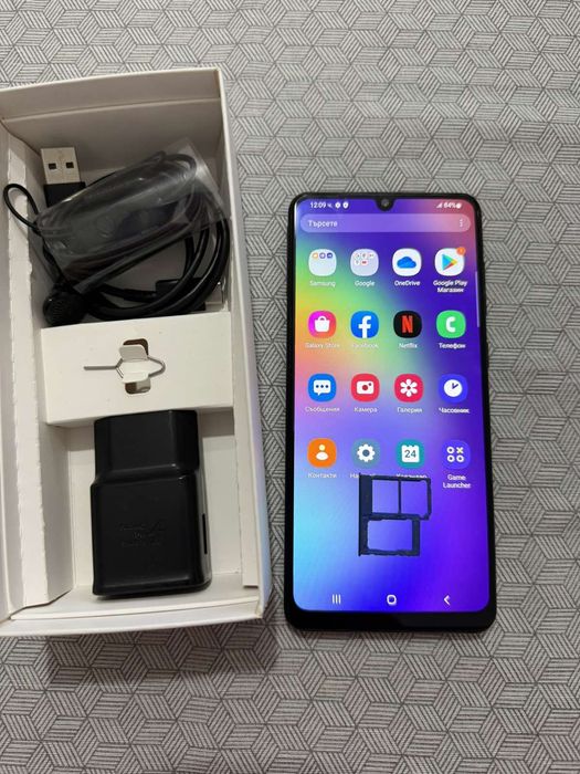 Samsung GalaxyA04e ; galaxy A31