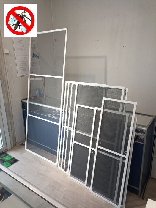 Москитные сетки, пластиковые окна