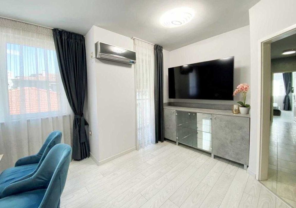 Дава се под наем Двустаен апартамент в Пловдив, Мараша - 75 кв.м за 459 € - Снимка #1