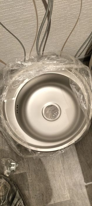 Продам раковину  5к