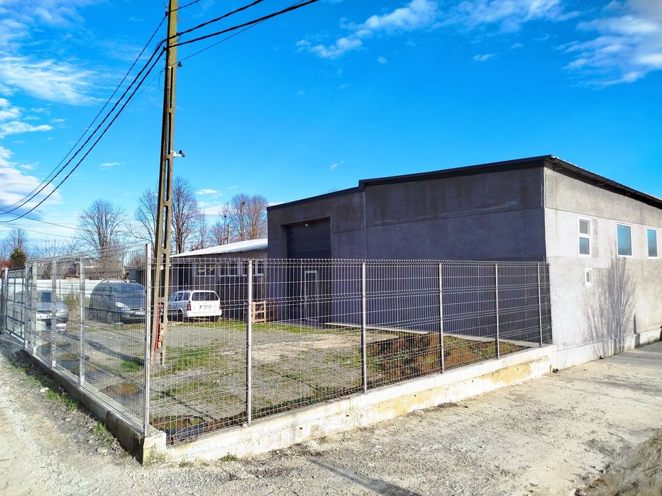 Hala 160 mp + birou + curte privată  900 mp + parcare – Acces A4