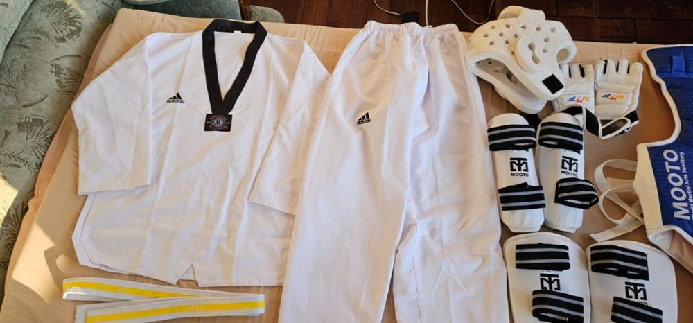 Кимано для таэквандо, новая.