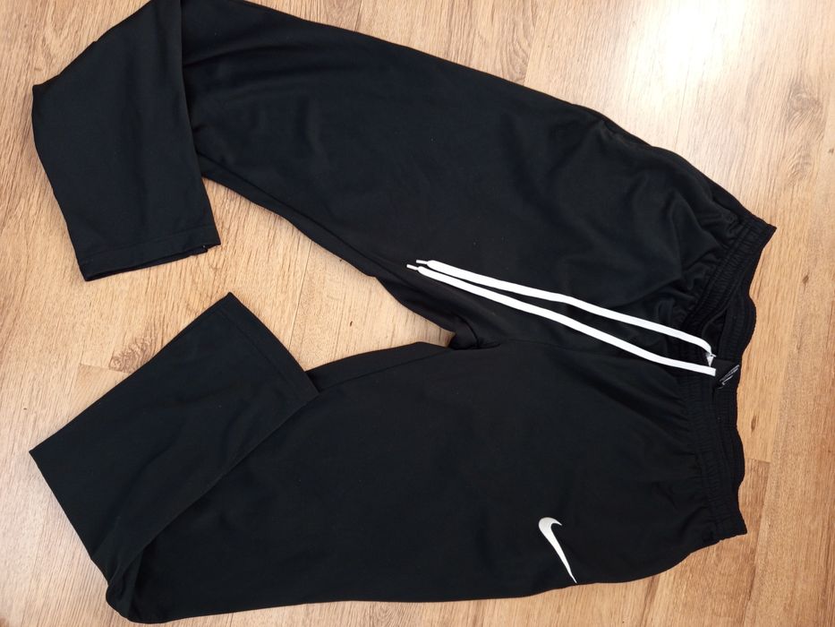 Оригинален лот  Nike