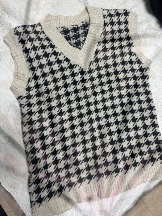 Женская одежда за шоколадку