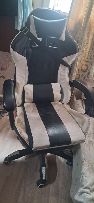 Продам игровое кресло