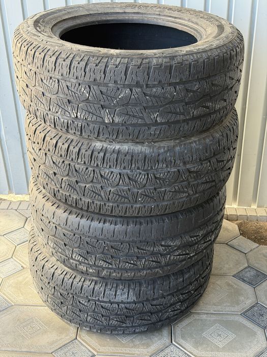 265/60/18 комплект все сез Bridgestone