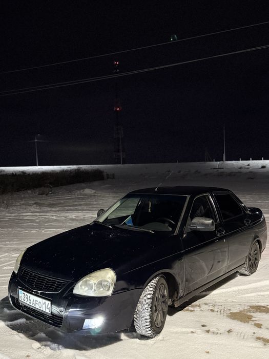 Продам приору  2012 года