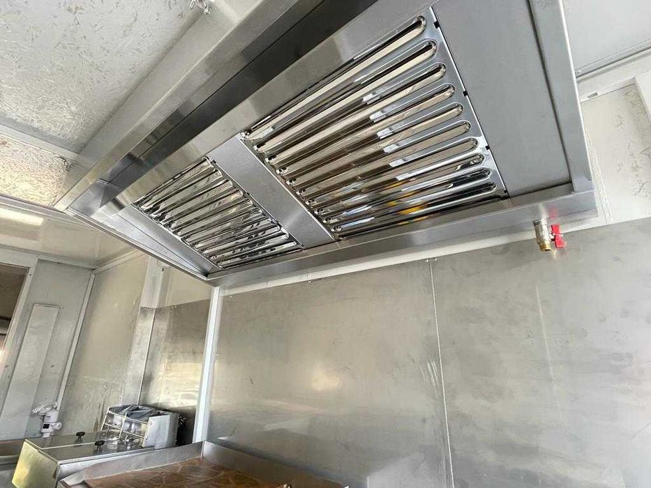 Foodtruck complet echipat pt burgeri, sandvishuri, sarat VAN APPETIT
