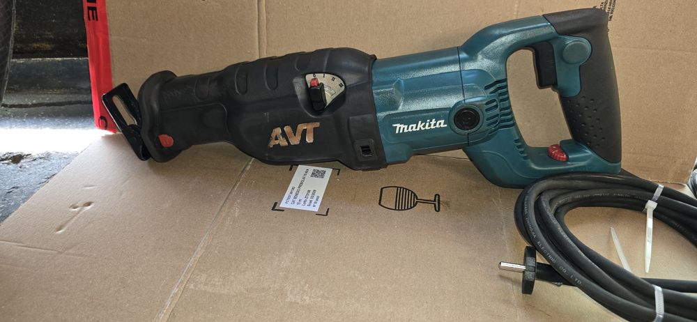 Makita JR3070CT  ferăstrău sabie 2023
