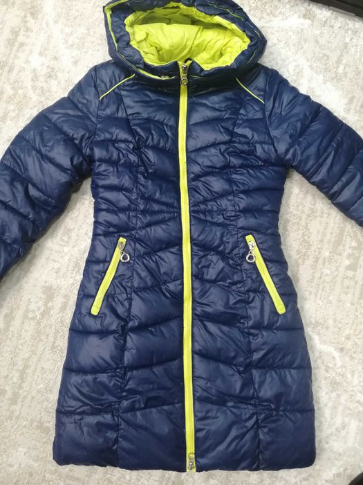 Женский пуховик размер S