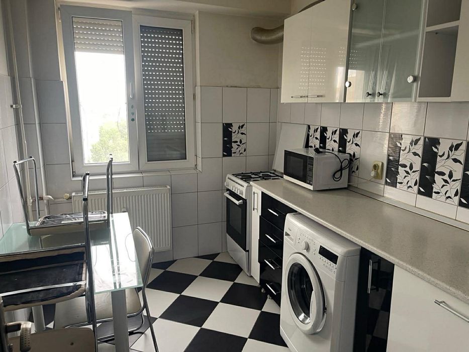 Apartament de inchiriat