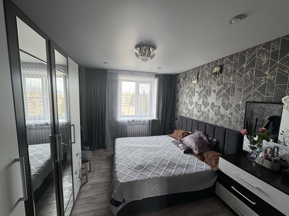 Продам 3 ком квартиру на 7 районе