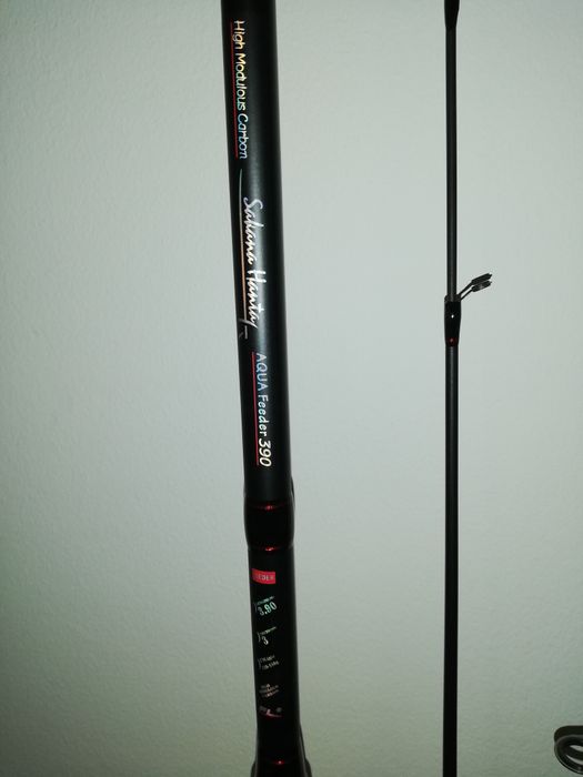 SET 2 Feedere FL Aqua Feeder 3.90 + 2 Mulinete FL Sparkler 6000