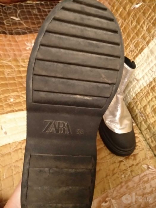 Ботинки Zara 38 серебристые