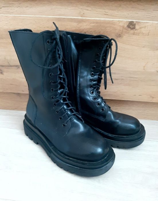 Продам 3 пары обуви 37 размера