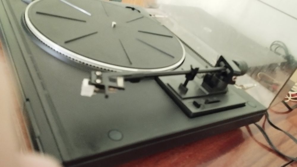 Проигрыватель Вега 122С