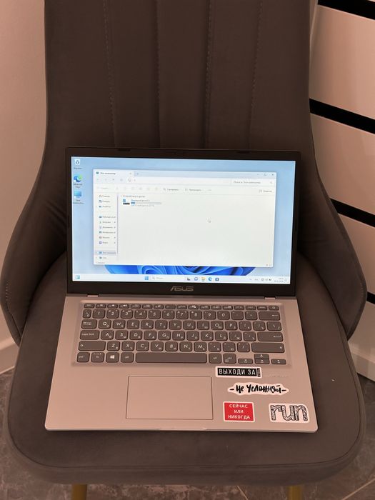 Шустрый ноутбук Asus / Асус