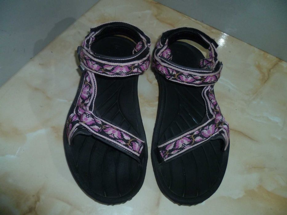 TEVA сандали №38